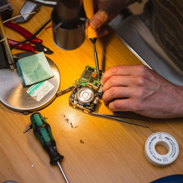 19 April Reading Repair Cafe at rLab